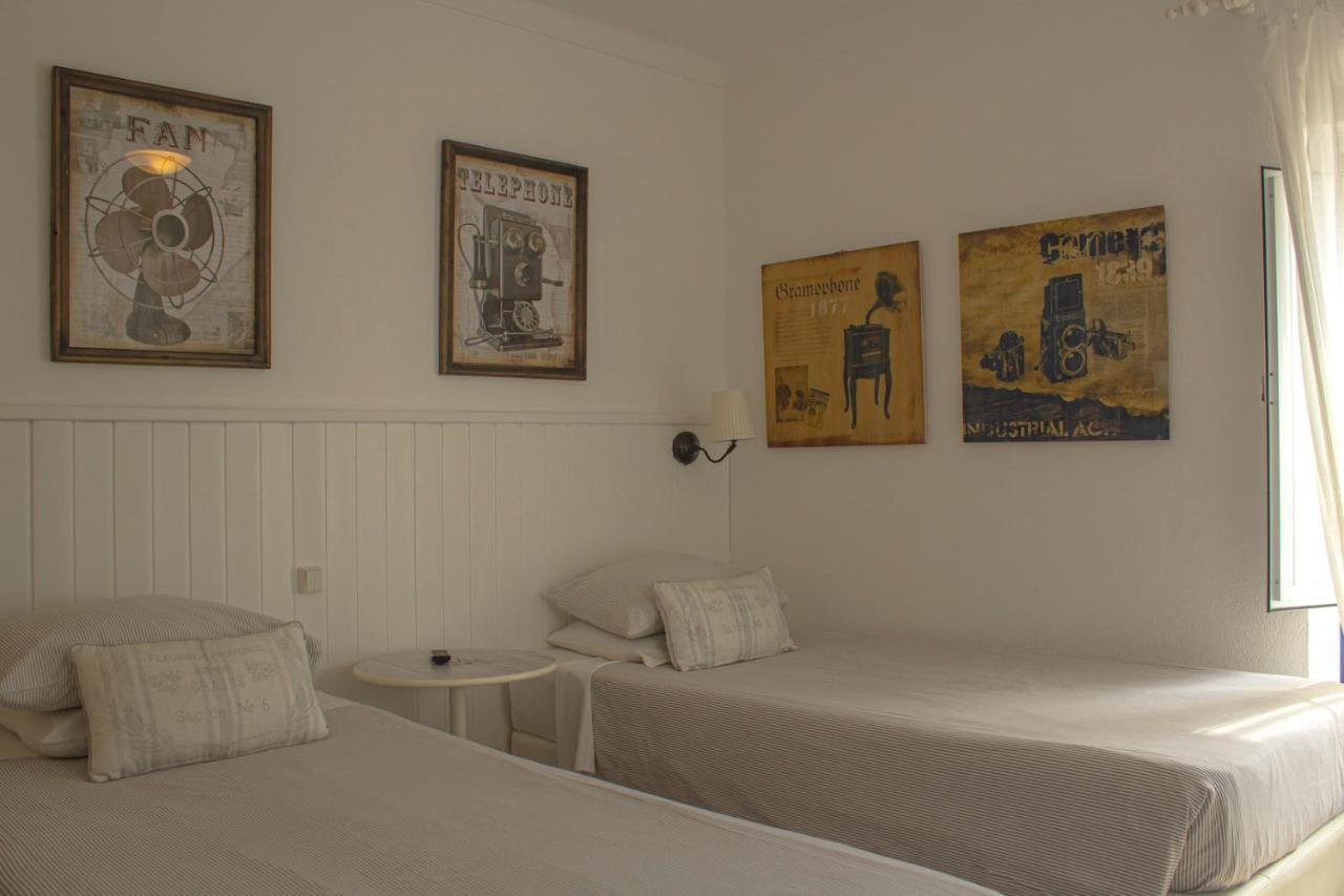 Vinnus Guesthouse Ericeira Exteriör bild
