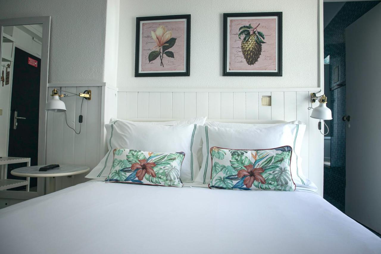 Vinnus Guesthouse Ericeira Exteriör bild