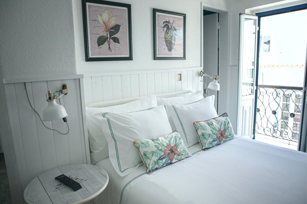 Vinnus Guesthouse Ericeira Exteriör bild