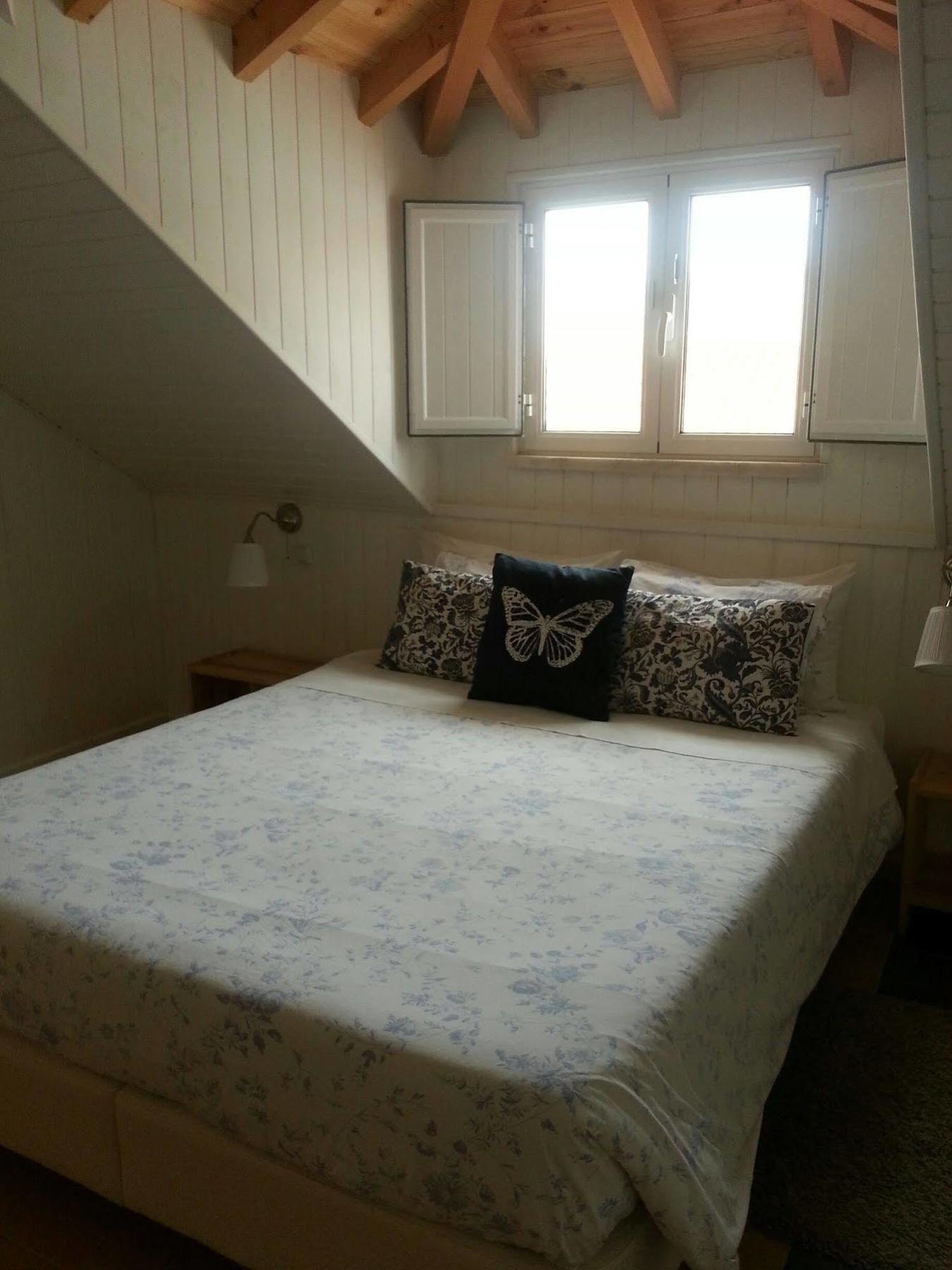 Vinnus Guesthouse Ericeira Exteriör bild